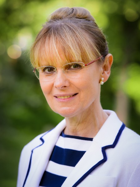 Anna Kindler profile photo