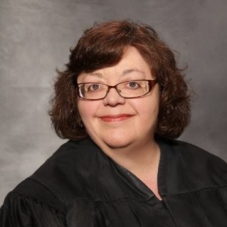 Barbara Crowder profile photo