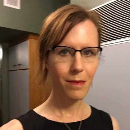 Gretchen Hall profile photo