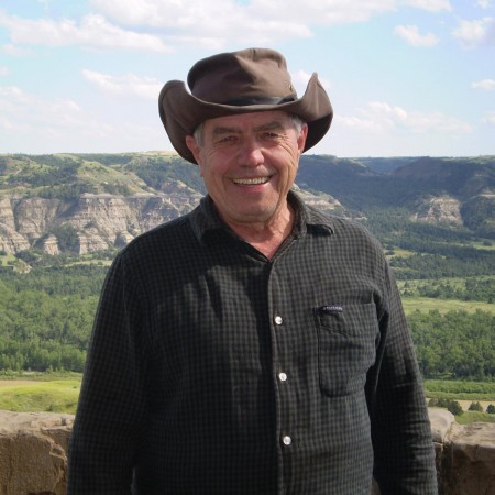 Larry Woiwode profile photo