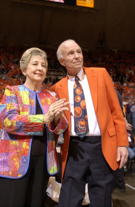 Lou Henson profile photo