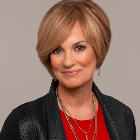 Suzanne Bates profile photo