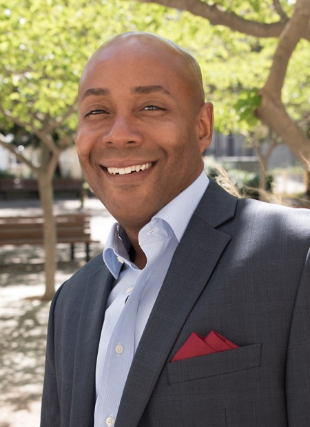 Tony Baylis profile photo