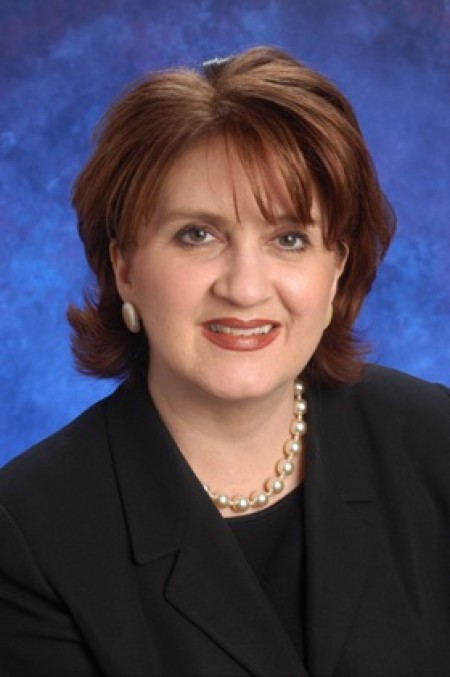 Veletta Forsythe-Lill profile photo